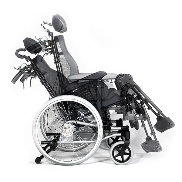 Multifunktionsrollstuhl Sopur Breezy Relax 2