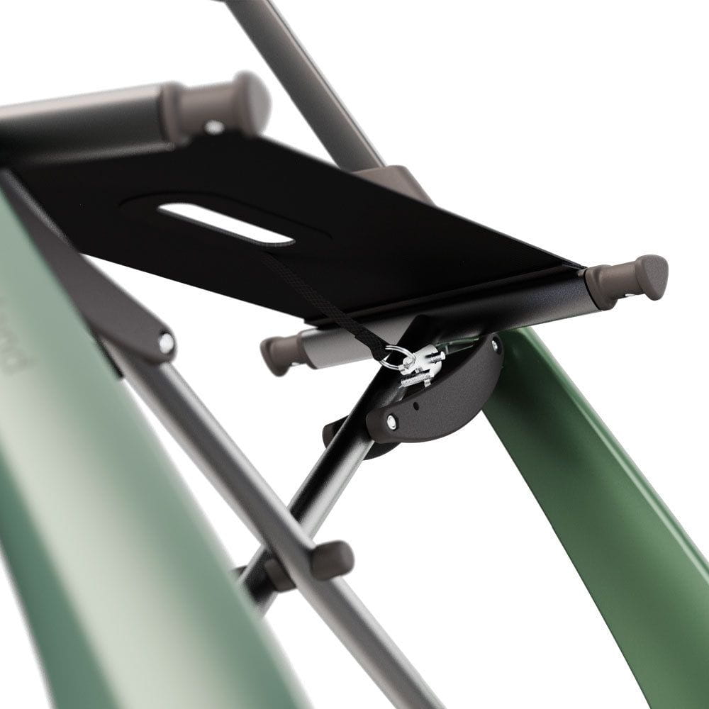 ACRE Rollator Modell Overland, Nahaufnahme Sitzfläche eines Outdoorrollators in der Farbe Metallic-Grün