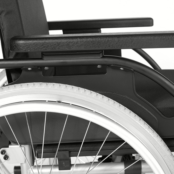 Standard Rollstuhl Sunrise Medical BREEZY UniX²