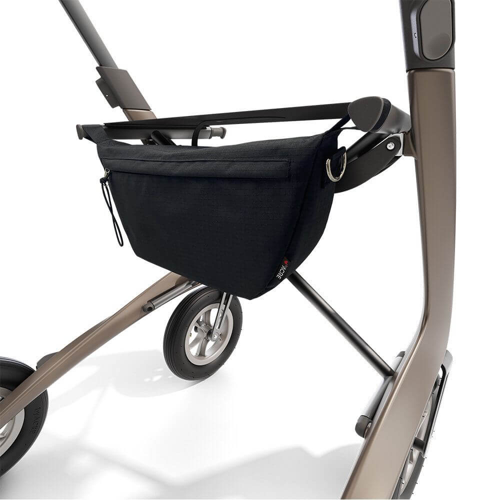 ACRE Rollator Modell Overland, Rückansicht Nahaufnahme Sitzauflage mit kleiner Einkaufstasche eines Outdoorrollators in der Farbe Metallic-Braun