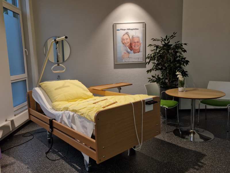 Pflegebett aks S4