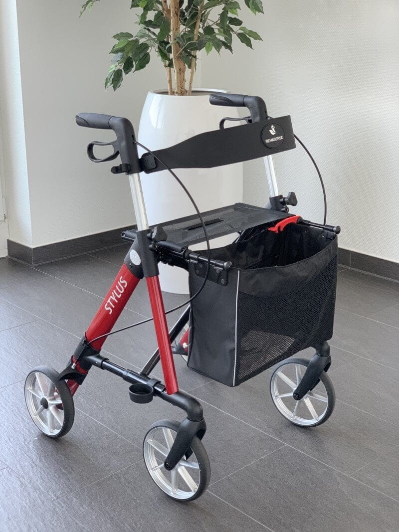 Leichtgewichtrollator Rehasense Stylus
