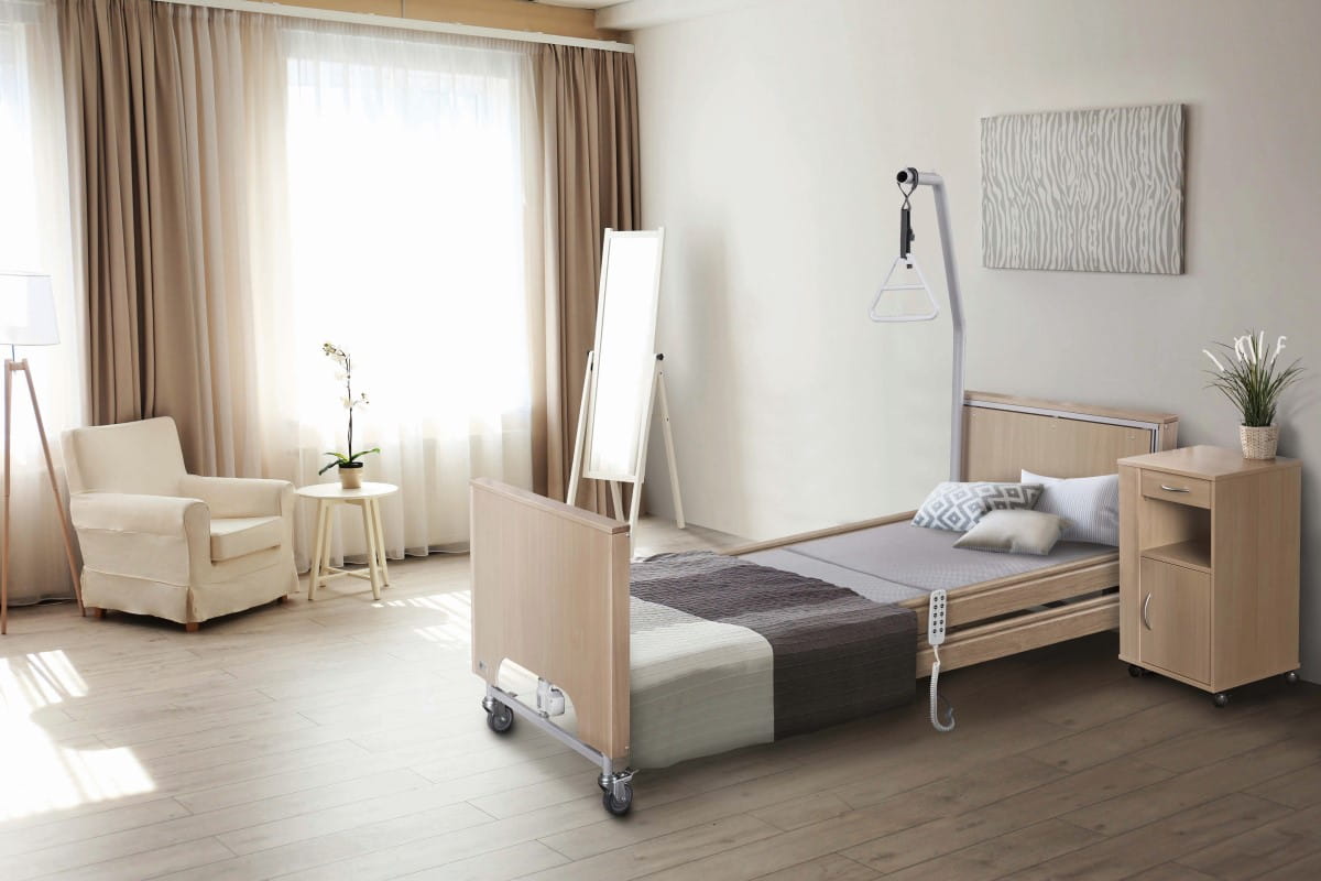 Pflegebett tecfor care GmbH ECOFIT S PLUS Low mit Holzverkleidung
